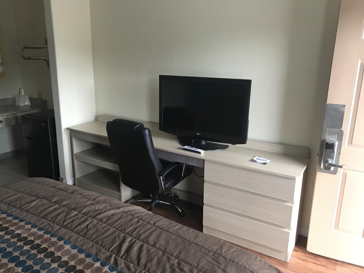 Regal Inn Onley Zewnętrze zdjęcie